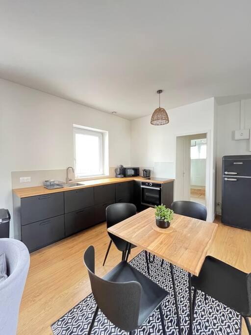 Banjul - Bel Appartement A Reims Eksteriør billede