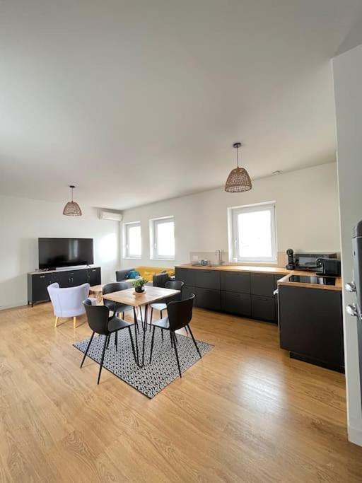 Banjul - Bel Appartement A Reims Eksteriør billede